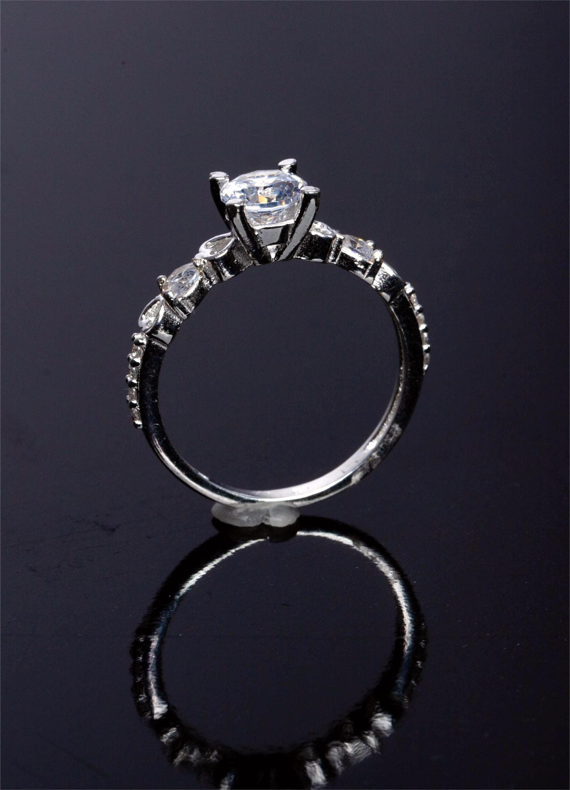 Inel de logodna din argint 925, model cu inimioare