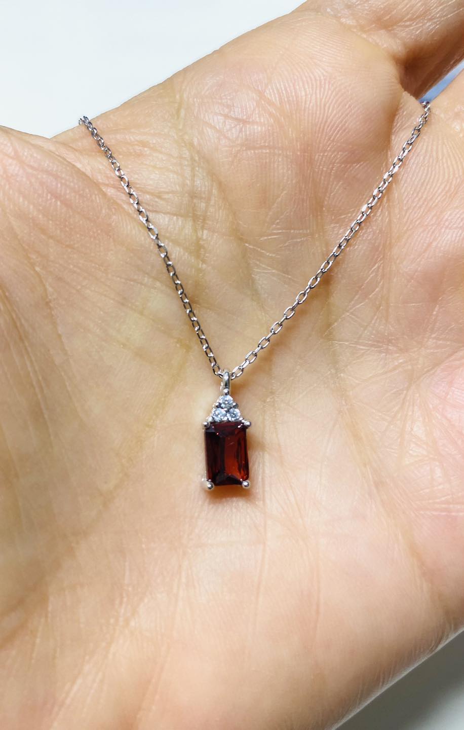 Colier din Argint 925 Rodiat cu Granat Natural